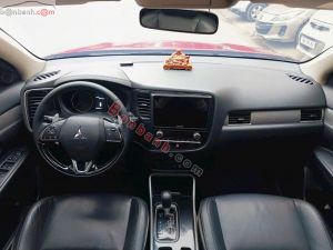 Xe Mitsubishi Outlander Premium 2.0 CVT 2021