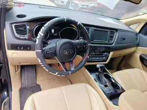 Xe Kia Sedona 2.2 DAT Luxury 2020