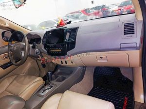 Xe Toyota Fortuner 2.7V 4x2 AT 2013