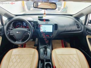 Xe Kia Cerato 1.6 AT 2018