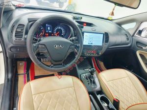 Xe Kia Cerato 1.6 AT 2018