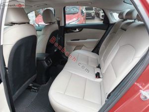 Xe Kia Cerato 1.6 AT Luxury 2021
