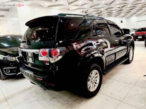 Xe Toyota Fortuner 2.7V 4x2 AT 2013