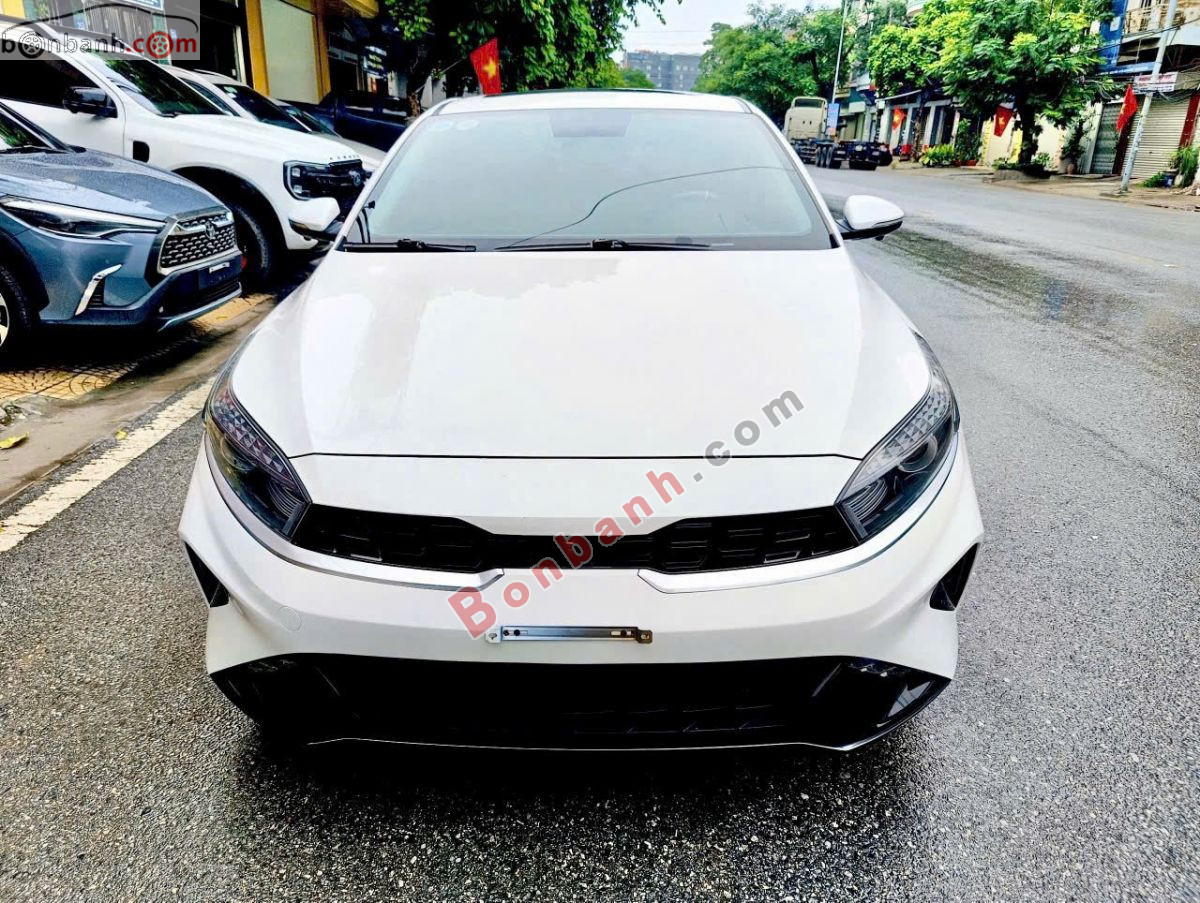 Kia K3 Luxury 1.6 AT 2022