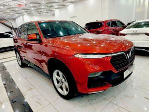 Xe VinFast Lux SA 2.0 Base 2.0 AT 2020