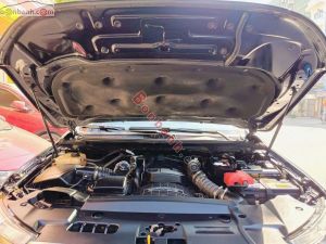 Xe Ford Everest Trend 2.0L 4x2 AT 2018