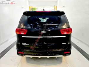 Xe Kia Sedona Platinum D 2018