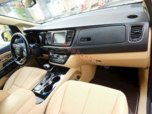 Xe Kia Sedona Platinum D 2018