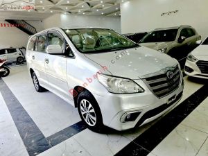 Xe Toyota Innova 2.0E 2016