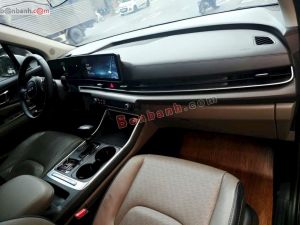 Xe Kia Carnival Luxury 2.2D 2025