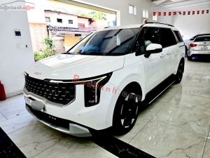 Xe Kia Carnival Luxury 2.2D 2025